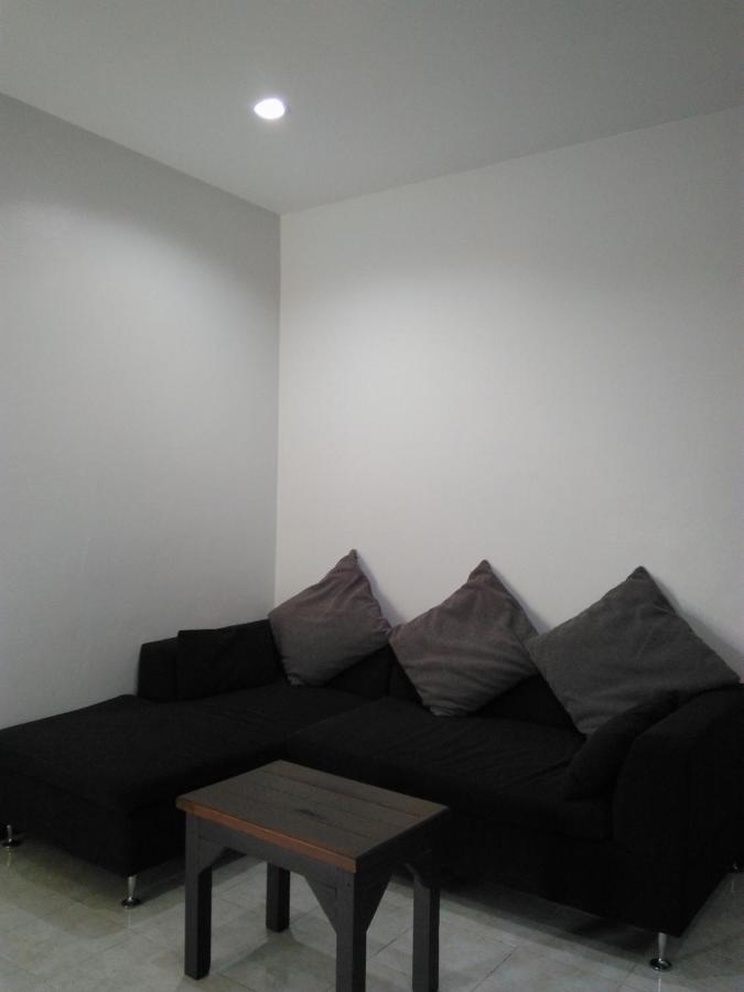 Studio With Aircon N Kitchen Банг Тао Бийч Екстериор снимка